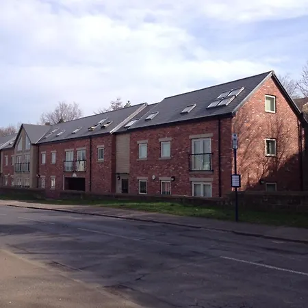 Your Travel Stop At Craggside Apartment